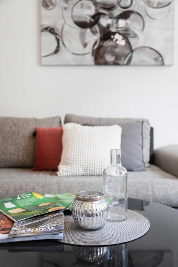 Sunny 2Bdr Apartment With A Balcony Zagreb Exterior foto